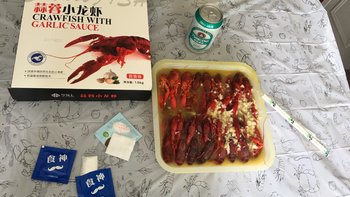 鸡年吉晒单 篇六：夏季最流行的美食：今锦上蒜蓉味龙虾开箱烹饪