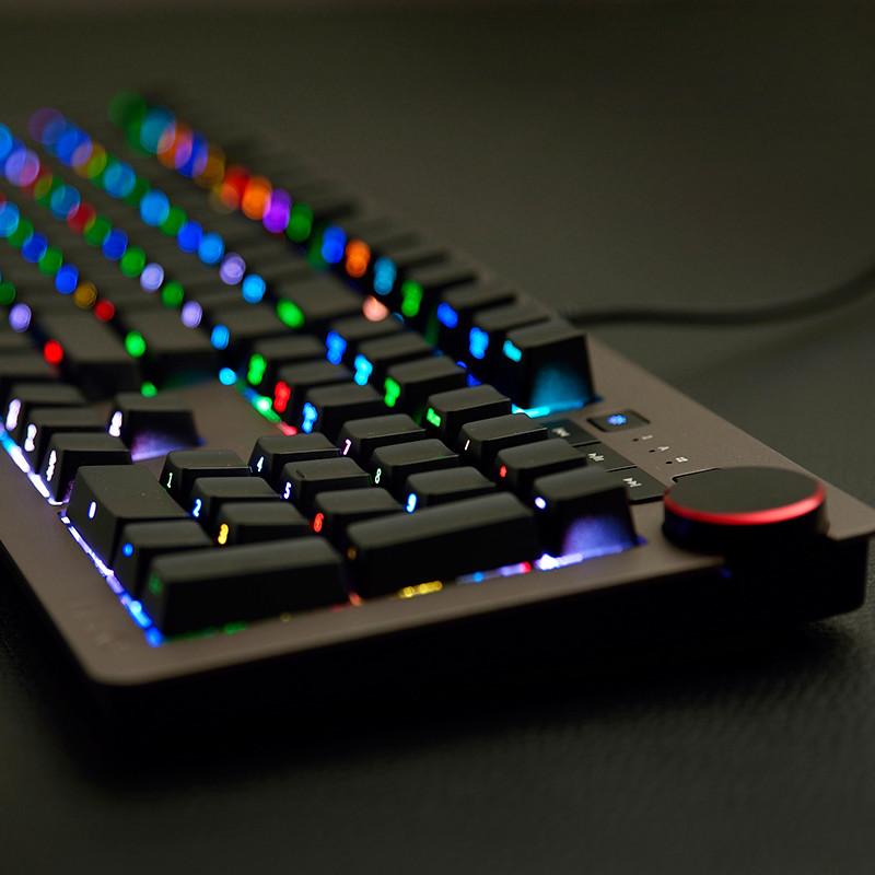 迟来的试用体验:AJAZZ 黑爵 AK60 RGB机械键盘 银轴版