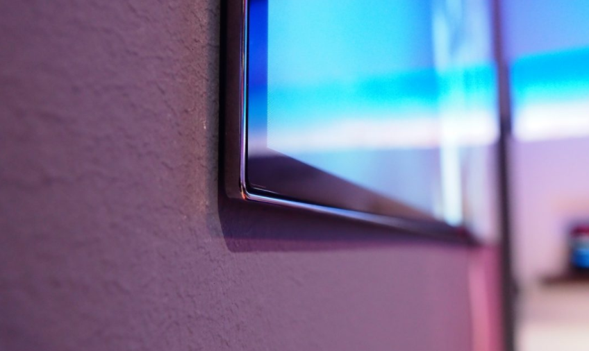搭载Amazon Alexa语音功能：TOSHIBA 东芝 发布多款新品电视、展示概念电视