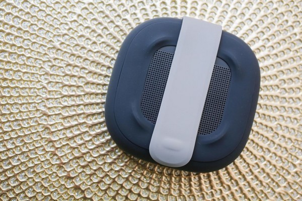 IPX7防水、易携带：BOSE 发布 SoundLink Micro 蓝牙音箱