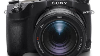 一机走天下的大黑卡：SONY 索尼 发布RX10 IV大变焦比数码相机