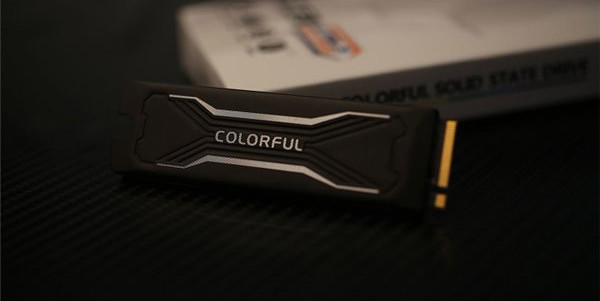 采用全新主控：COLORFUL 七彩虹 推出 CN600/CP600 iGame Edition M.2 SSD固态硬盘