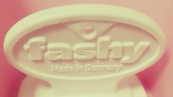 冬日里的粉色温暖好物 篇一：#晒单大赛# 德国Fashy防爆pvc注水热水袋  晒单