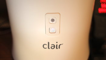 能放在床头柜上使用的小型空气净化器—韩国Clair值得买吗？