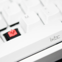 敲代码有了新选择 — 程序猿眼中的 ikbc 静音红轴机械键盘