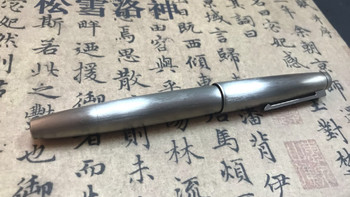 这些钢笔你必须拥有？ 篇一：Lamy 凌美 2000 两版及其他系列钢笔 使用感受