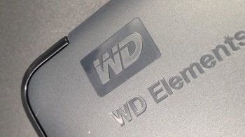 9年后的第二个移动硬盘：WD 西部数据 Elements 新元素系列 2.5英寸 USB3.0 1TB 移动硬盘 开箱