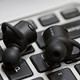 畅享无线生活—Elecom 宜丽客 LBT-TWS01AV 入耳式蓝牙耳机体验