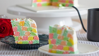 烘焙的那些美好时光 篇四十一：人人都可以做的棋格奶油蛋糕，给生活画出一道彩虹 