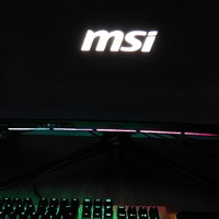 我的电脑显示器 篇五：MSI 微星 Optix MPG27CQ 显示器，不仅仅是电竞，更是全桌面RGB实现！