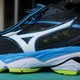 抛开颜值不说是双好鞋—Mizuno 美津浓 ULTIMA 9 跑鞋 开箱简评