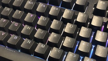 AKKO 艾酷 3108S RGB PBT 茶轴 幻彩背光机械键盘开箱
