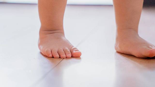 利用SONY 索尼 a7m3宽容度+Lightroom,拯救女