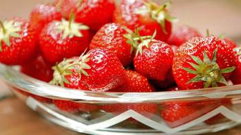 草莓味零食安利