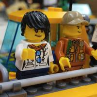 这个暑假玩过的乐高—LEGO 乐高 60162 城市系列丛林空降直升机开箱