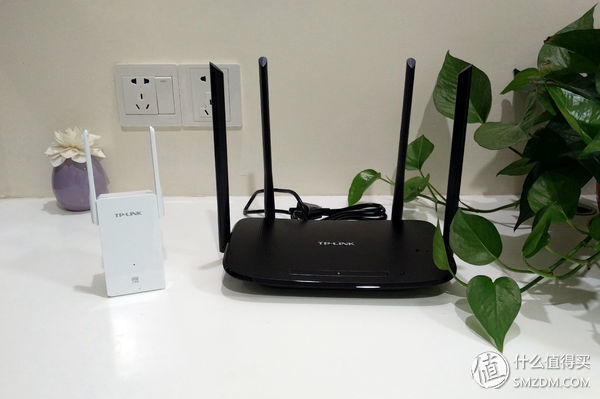 我家的wifi实用组合：TP link Hyfi无线套装+newwifi无线路由器