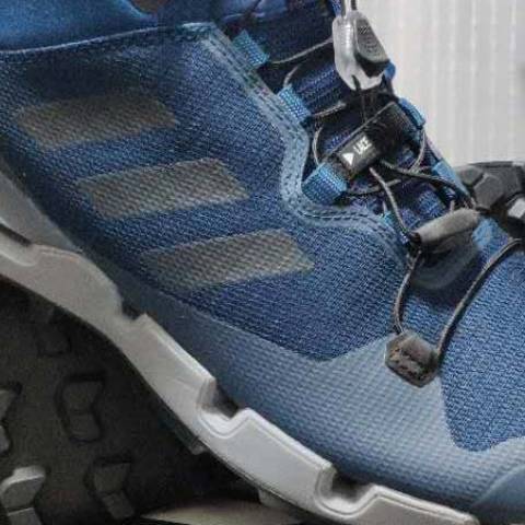 Adidas 阿迪达斯 Terrex Fast Mid GTX-Surround 登山鞋 开箱