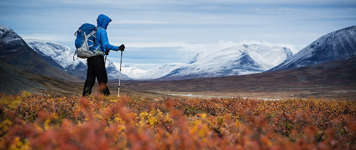  秋日渐凉，防风保暖怎么穿？从百元到数千元的户外外套推荐
