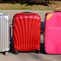 LV、Rimowa、新秀丽对决：谁是最好的登机拉杆行李箱？