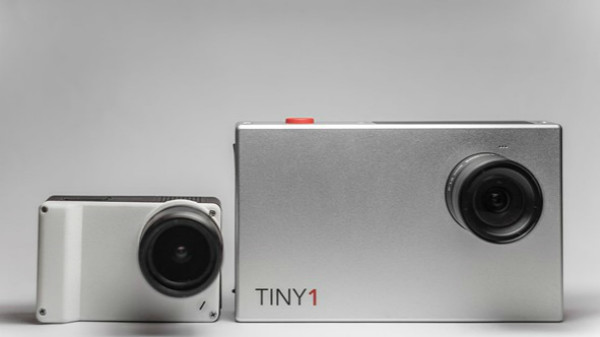 骚机日报：索尼一大波新款CMOS上线，理光即将推出WG-60三防相机