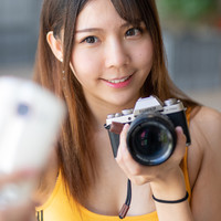 富士 X-T100 （15-45mm f/3.5-5.6）无反相机套机外观展示(机身|配置|参数|造型)