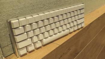 iQunix F60初体验，你认为全金属原厂轴机械键盘该卖多少钱？