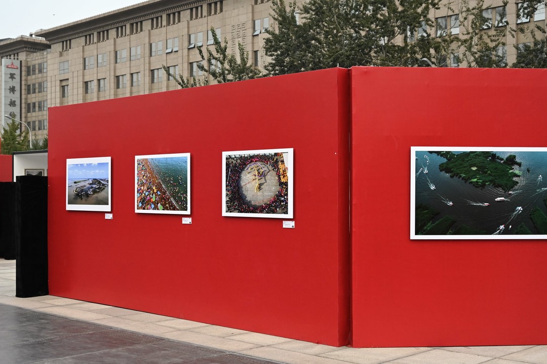 带你逛逛“北京国际摄影周”、“摄影双年展” 看看现场有啥好照片