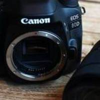 佳能 EOS 80D（EF-S 18-135mm f/3.5-5.6）单反相机套机购买理由(价位|能力|尺寸|镜头)
