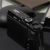富士 XF10 APS-C 数码相机购买理由(价格)