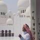 在迪拜喂骆驼才是正经事，还有全球最美的清真寺
