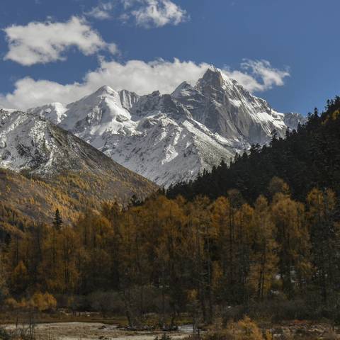 人在画中走—记四姑娘山长坪沟穿越毕棚沟