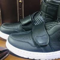 AJ1的延续，双11中奖秀—AIR JORDAN 1 MOTO 机车鞋