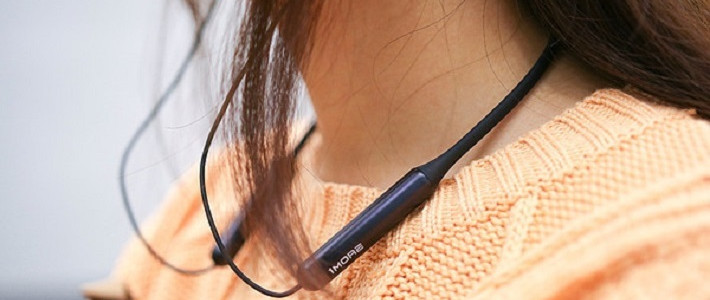  2018年末哪些耳机值得买：300元价位的平价蓝牙耳机