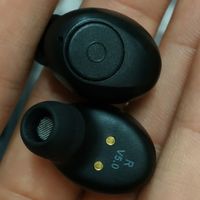蓝牙耳机 篇一：诺必行蓝牙耳机5.0 （79.9元）与之间的夏新f-9 以及新科类似