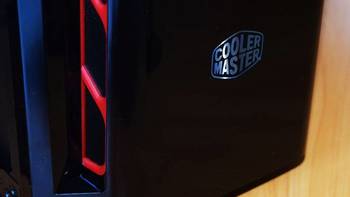 电脑&周边 篇三：满足对灯光的渴望，前透+侧透的酷冷至尊CoolerMaster MB520装机简评