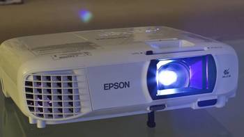 黑五捡着便宜货：EPSON 爱普生 EH-TW650 投影仪 开箱简测