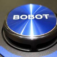 BOBOT激光导航扫地机，不但可有效清除灰尘，还可以进行湿拖