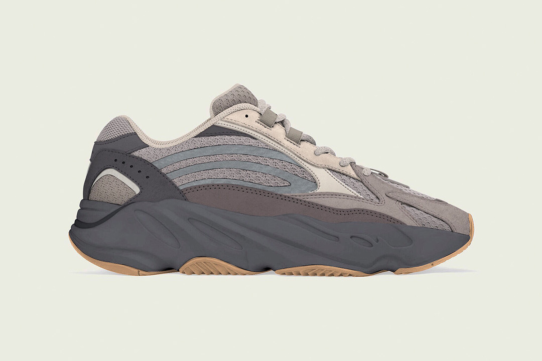 来个椰子：adidas YEEZY BOOST 700 V2 上架