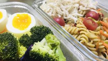 爱健身 篇三：健身减肥食谱分享第2天，金枪鱼蔬菜意面沙拉！