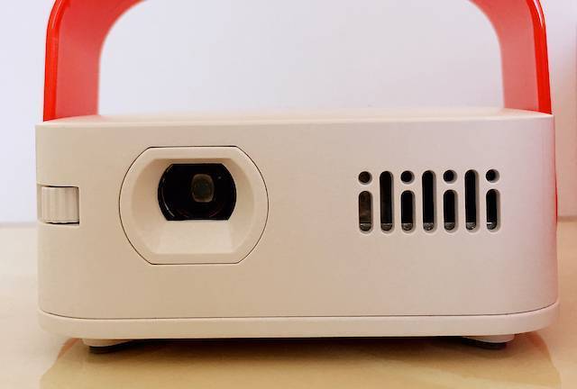 流浪地球很火？它的限量版Lmix乐曼投影仪，同样给你精彩“视”界