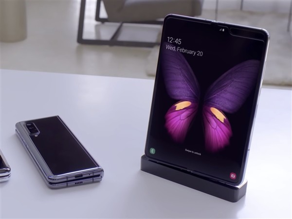 你唯一能买到的折叠屏手机：SAMSUNG 三星 Galaxy Fold 将于4月26日美国开售
