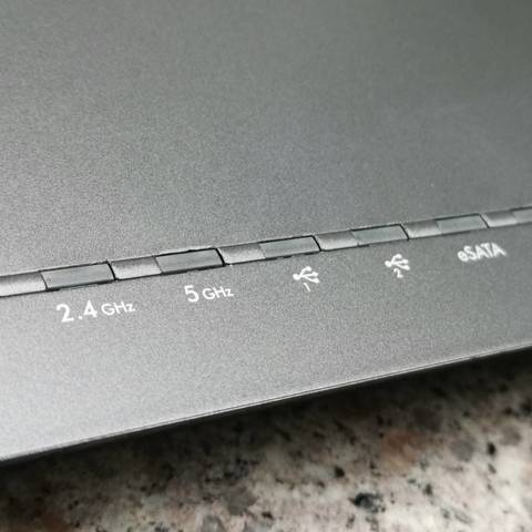 可以刷第三方固件折腾的无线路由器：NETGEAR R7800开箱和使用体验