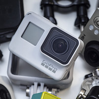 GoPro HERO7 BLACK暮光白限量版开箱