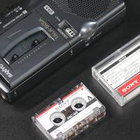 我的非数码收藏：Sanyo TALK-BOOK微型磁带录音机