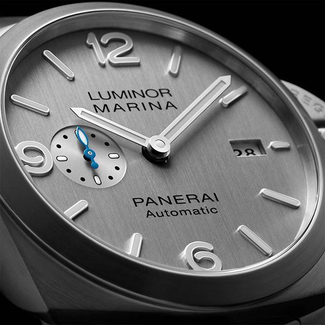 「1分钟表态」Vol.10：PANERAI 初代银盘 抛光磨砂相融 圆润简约利落