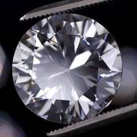 珠宝百科 篇二十一：钻石无坚不摧？掉在地上也可能会碎裂