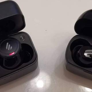 剁手记 篇一:实力差距并没有价格那么大,618购物之漫步者tws5对比tws1