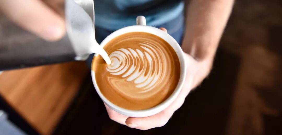 【咖啡拉​​花】用什么牛奶好？影响咖啡奶泡的因素有哪些？