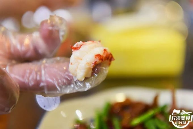 “钱四”更名“钱四口味鸡”,我觉得还是少点味?