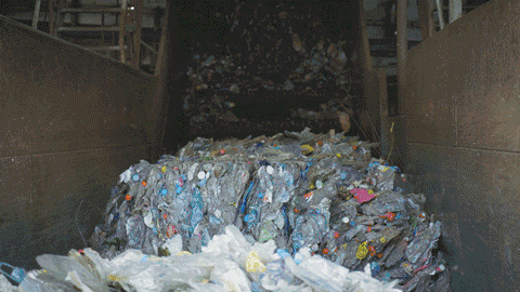 在垃圾的回收利用上，宜家都做过哪些尝试。